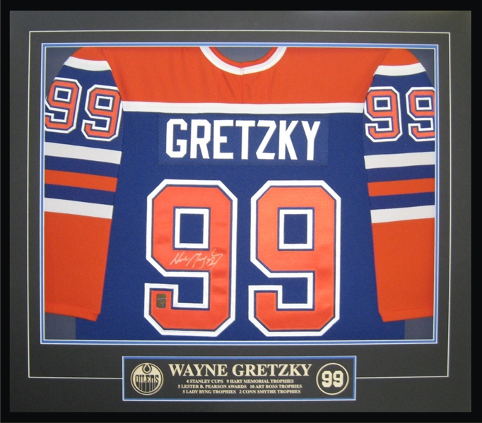 Wayne Gretzky - Signed & Framed CCM Jersey - Edmonton Oilers Home Blue 