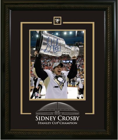 Sidney Crosby - Signed & Framed  8x10 Etched Mat - Pittsburgh Penguins Raising The Cup Closeup