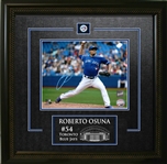 Roberto Osuna - Signed & Framed 8x10" Etched Mat Toronot Blue Jays Blue Throwing