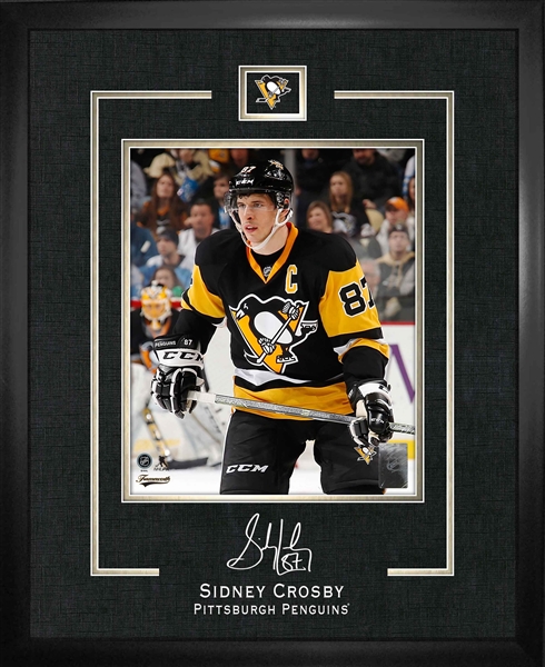 Sidney Crosby - Framed 16x20" Etched Signature Pittsburgh Penguins 