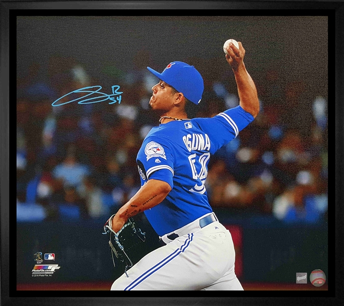 Roberto Osuna - Signed 16x20 Canvas Framed Blue Jays Blue Close-Up-H