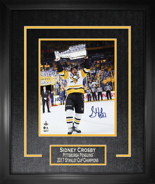 Sidney Crosby Signed 16x20 Etched Mat Penguins 2017 Raising Cup