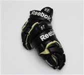 Sidney Crosby Game Used Reebok Pro Black/Gold Gloves - (No Date)