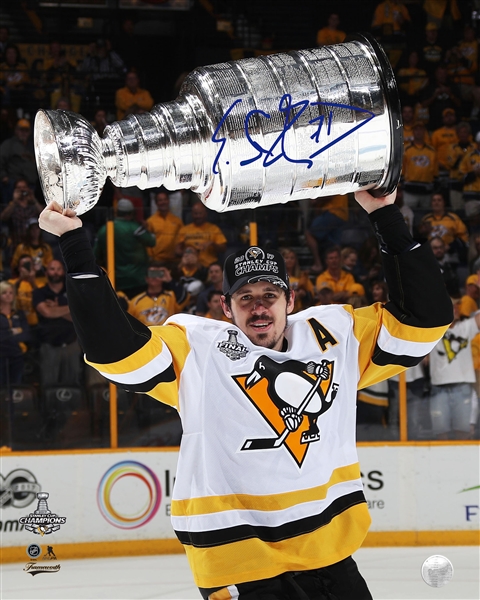 Evgeni Malkin Signed 8x10" Photo Unframed Photo Pittsburgh Penguins 2017 Stanley Cup