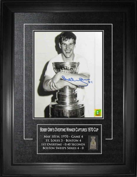 Bobby Orr Signed 8x10" Photo Framed Boston Bruins Hugging The Cup W Stanley Cup Pin