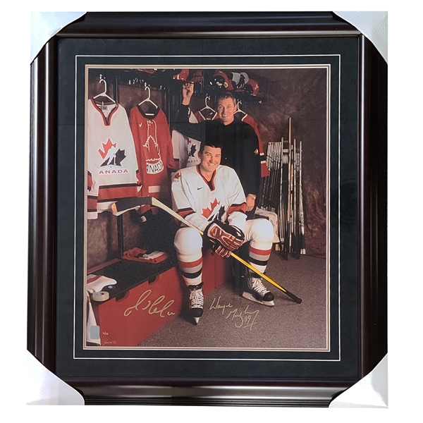 Wayne Gretzky and Mario Lemieux Dual-Signed Framed 20x24 Team Canada Locker Room Photo LE 9/99