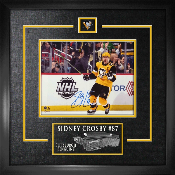 Sidney Crosby, Signed 8x10 Etched Mat Penguins Celebration
