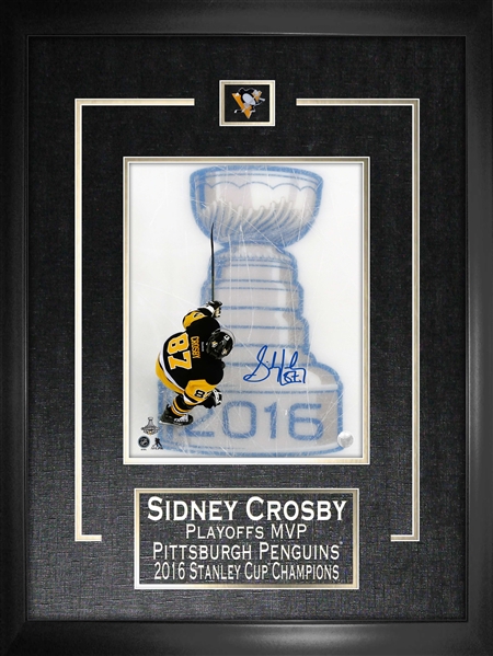 Sidney Crosby - Signed & Framed 8x10 Etched Mat Penguins 2016 Stanley Cup Finals Logo-V
