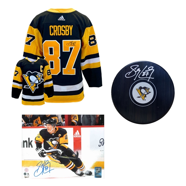 Sidney Crosby Signed Pittsburgh Penguins Starter Fan Bundle 