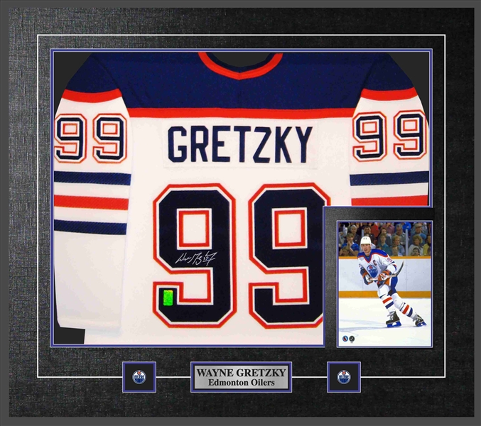 Wayne Gretzky Signed Jersey Framed Oilers White CCM Vintage Replica Jersey w 8x10
