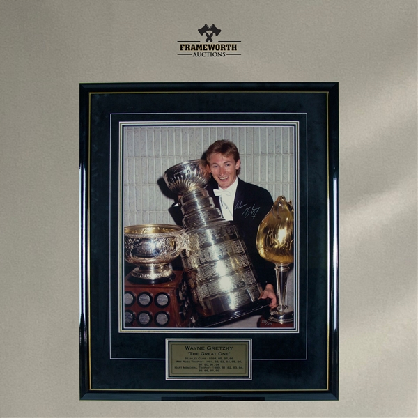 Wayne Gretzky Signed 16x20" Photo w/Trophies in Deluxe Frame (Limited Edition of 299)