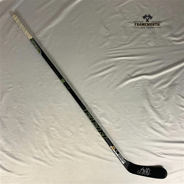 Sidney Crosby Signed Game Used Stick (ST-126)