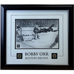 Bobby Orr signed Boston Bruins "The Goal" 8x10 Framed w/ white matting 