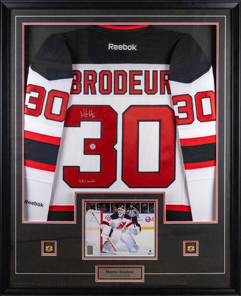 Martin Brodeur Signed Jersey Framed Reebok Devils White w/ "691 Wins" Inscription