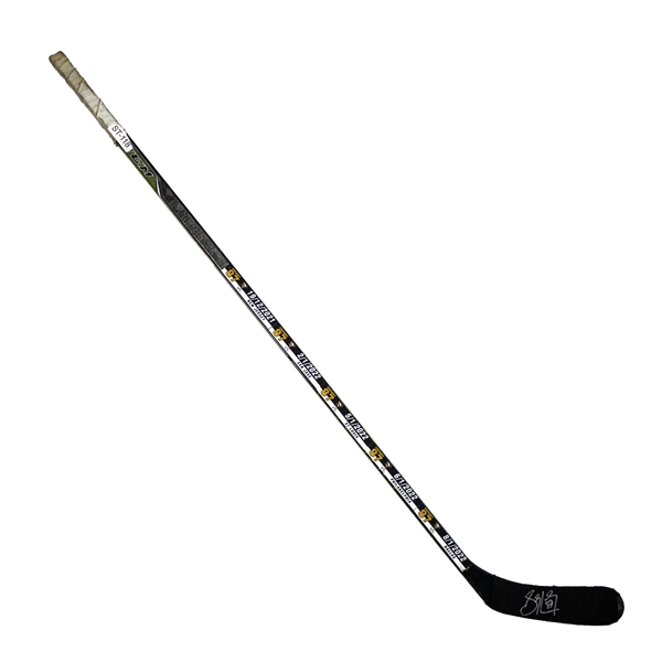 Sidney Crosby Signed Game Used Stick (19/12/2021 vs Devils, 2/1/2022 vs Sharks, 5/1/2022 vs Blues, 6/1/2022 vs Flyers, 8/1/2022/ vs Stars)