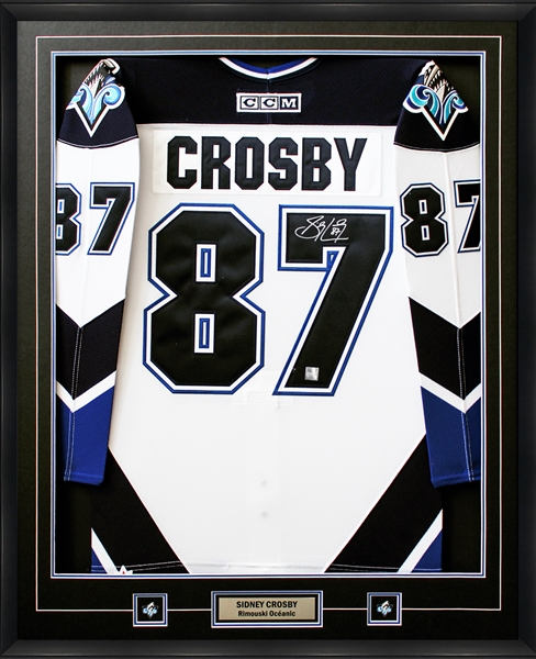 Sidney Crosby Signed Jersey Framed Oceanic Pro White CCM