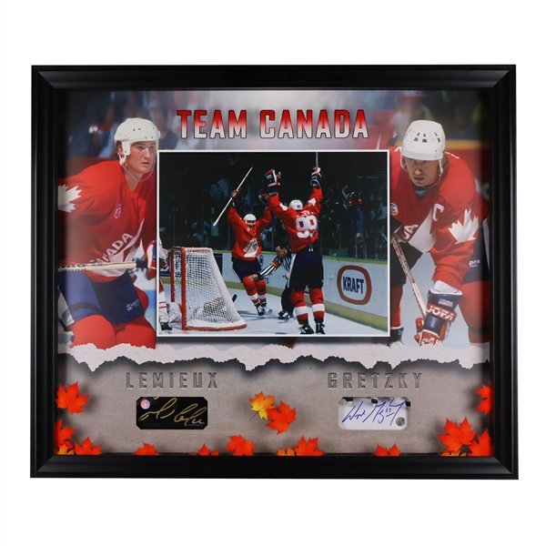 Wayne Gretzky/Mario Lemieux Team Canada Dual Embedded Signature Frame