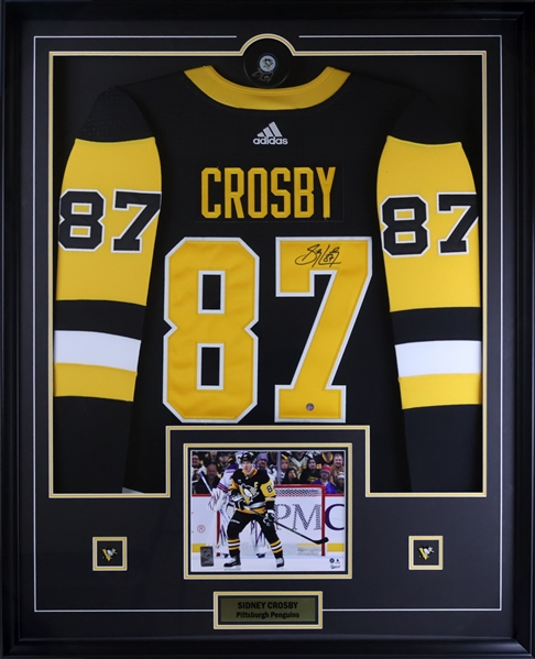 Sidney Crosby Signed Framed Pittsburgh Penguins Adidas Authentic Jersey with Signed Puck