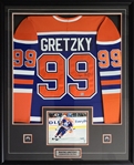 Wayne Gretzky Signed Framed Edmonton Oilers CCM Vintage