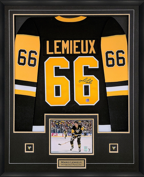 Mario Lemieux Signed Framed Pittsburgh Penguins CCM Black Jersey